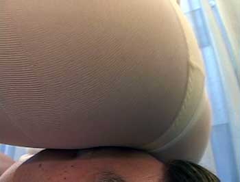 face sitting