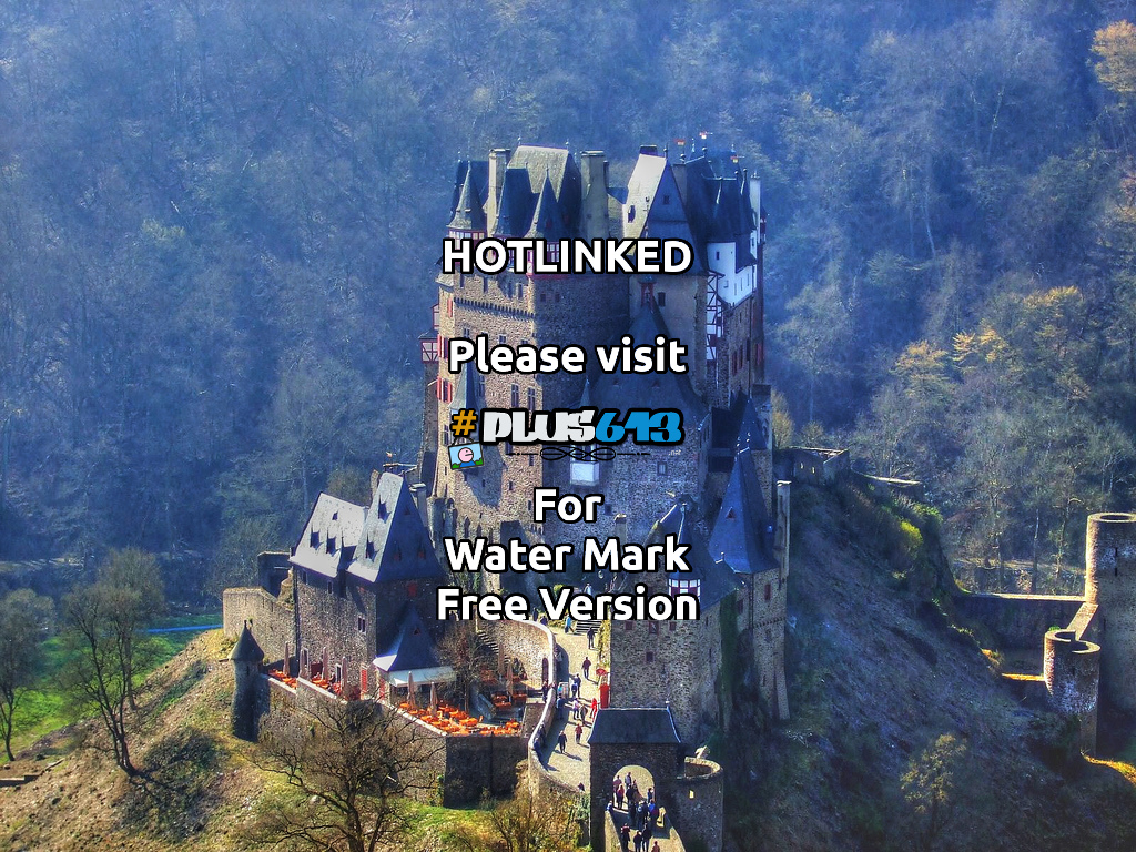 Download this Burg Eltz Castle picture