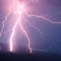 lightning 5