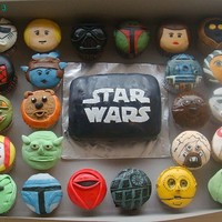 In a galaxy far far away... CUPCAKES!