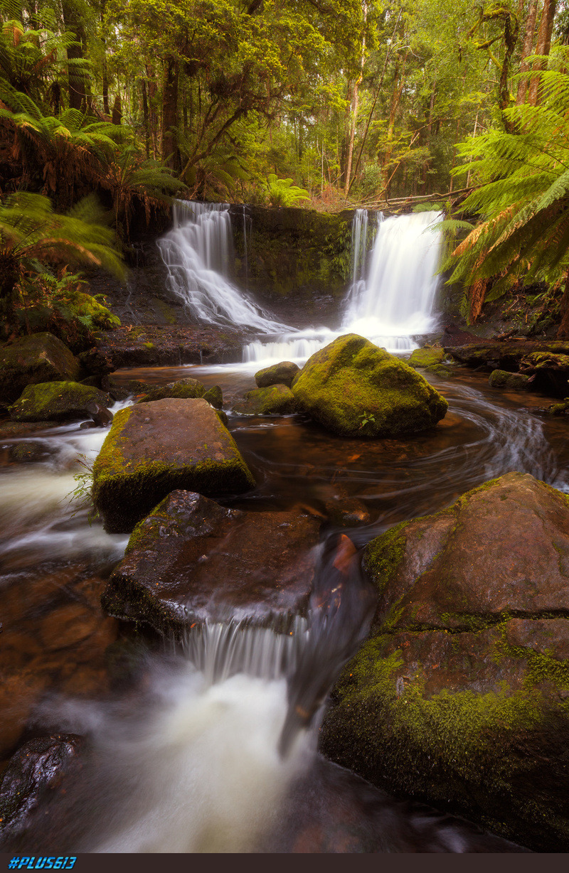 Horseshoe Flow by Kieran Stone