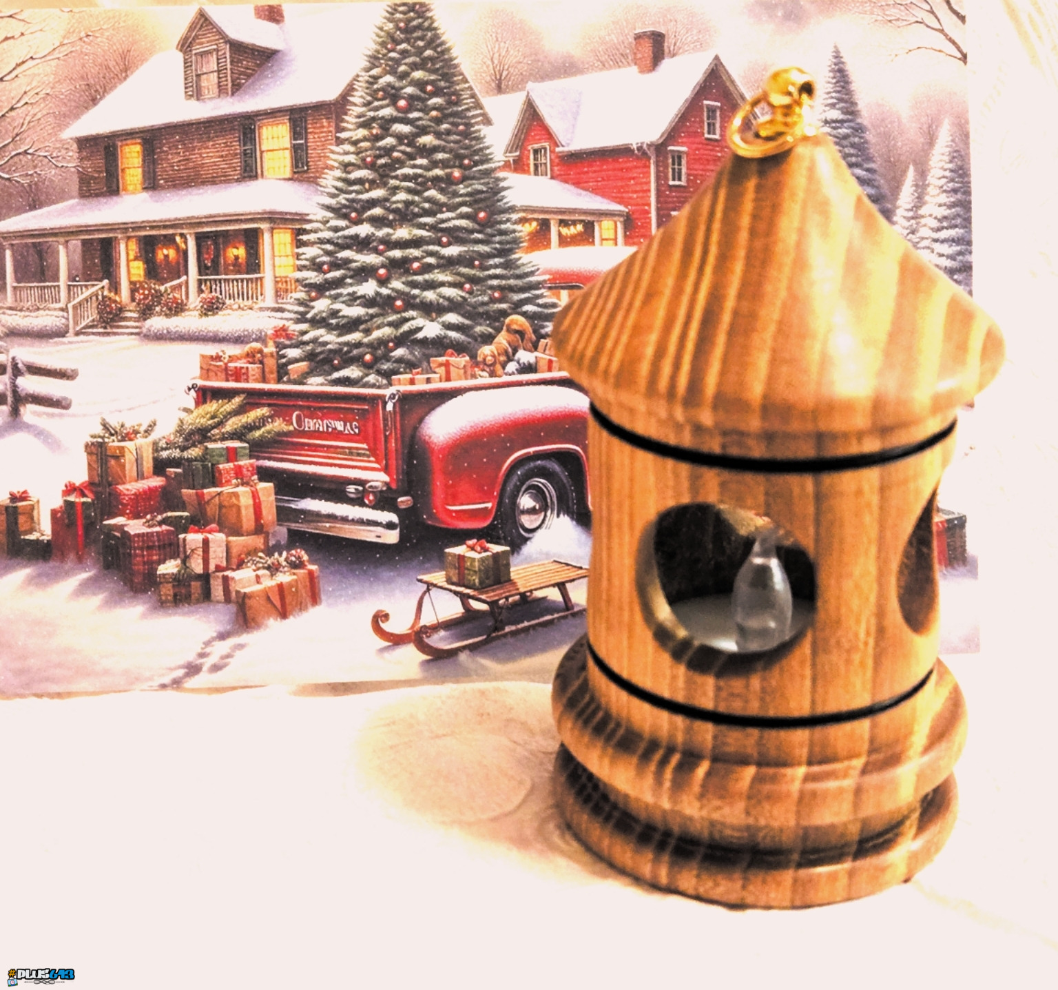 Christmas mas lantern with new and improved knob for berto