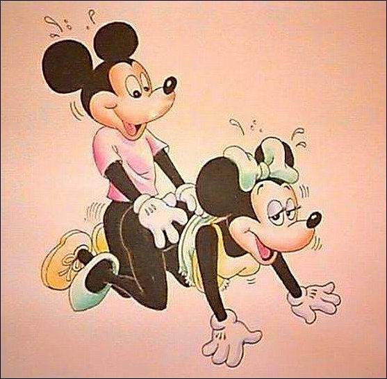 Mickey & Minnie (doggie)