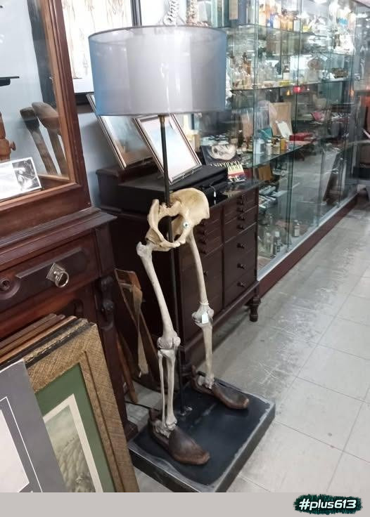 Lamp stand