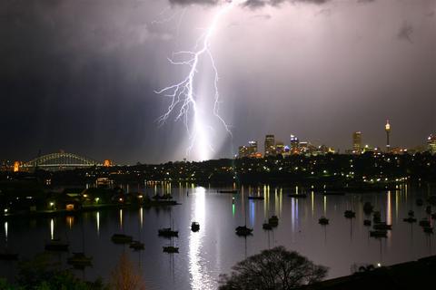 Lightning in Sydney 2004...