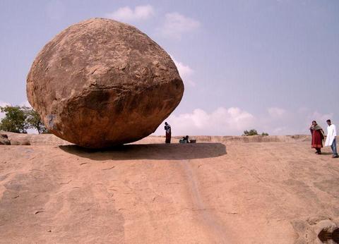 Now that's a BIG boulder...