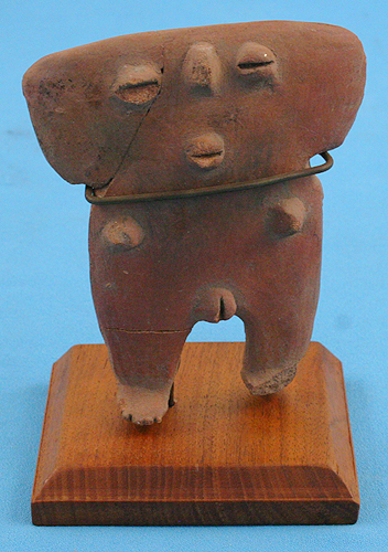 Prehistoric Columbian Quimbaya Flat Retablo Style Female Figure, ca. 300-1000 AD