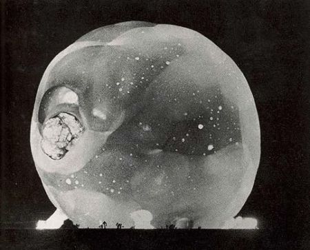 Atom Bomb 1952