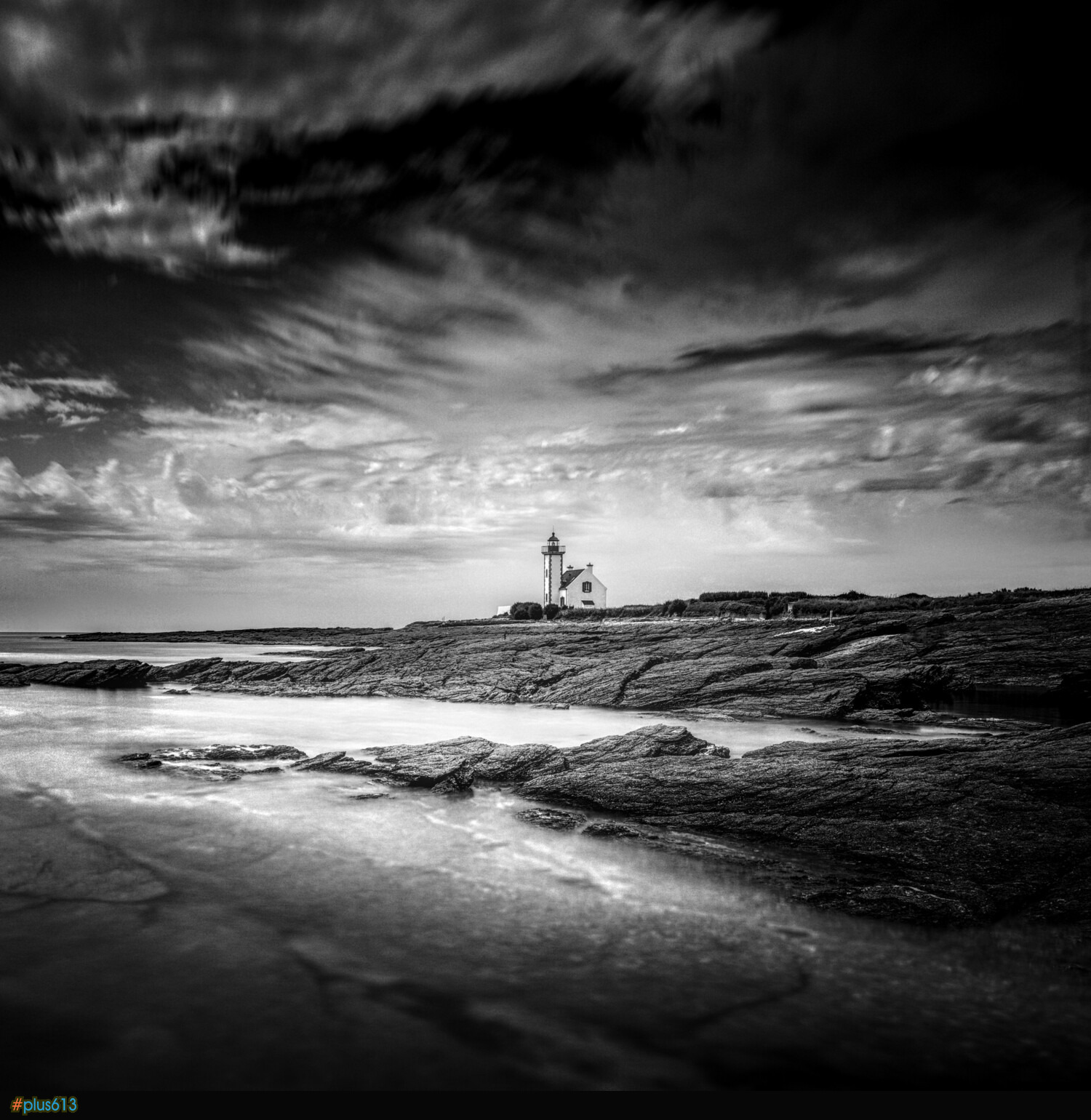 "Pointe des chats" by av peteghium