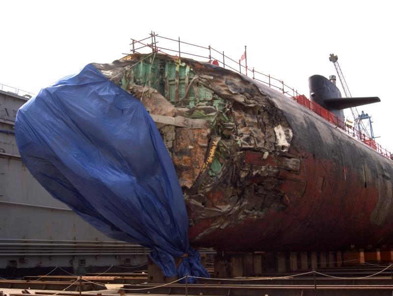 USS San Francisco (SSN 711) after collision
