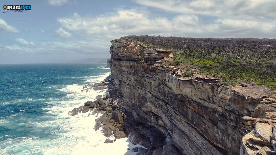 Australia - coast and cliff.  Note poor soil and vegetation on sandstone.