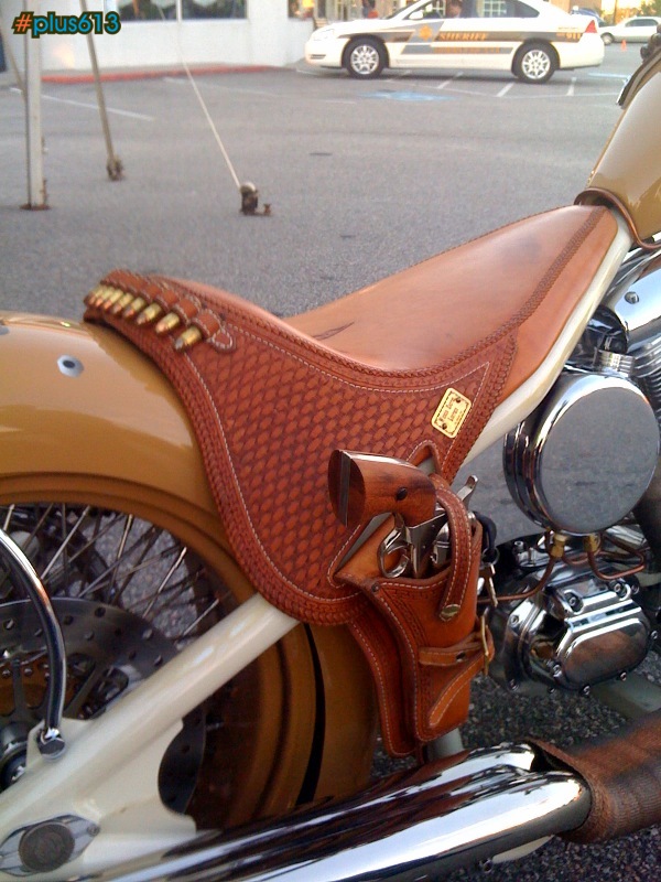 custom motorcycle saddle