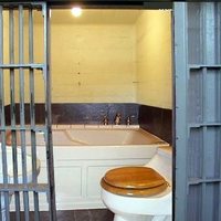 hard time in prison