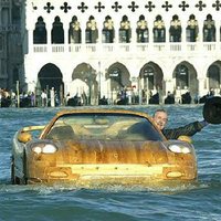 Wooden Ferrari in Venice - 3