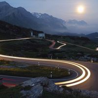 A funky picture of a road at dusk