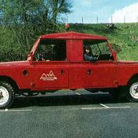 Land Rover 1