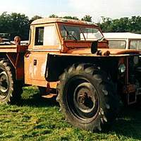 Land Rover 4