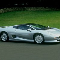 XJ220 - the greatest supercar ever made