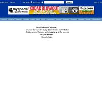 myspace sucks