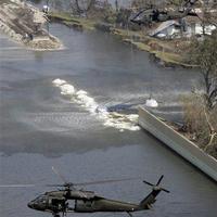 Repair effort on the 17th Street  canal breach