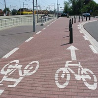 Bicycle weaving