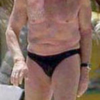 Schwarzenegger proves he is a Girly Man