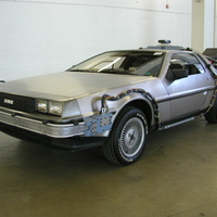 1982  DeLorean : Gullwing - Back to the Future Car 1