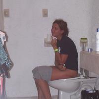 DO YOU MIND? I'M TAKING A DUMP!