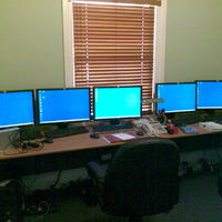 5 24" Dell wide screens