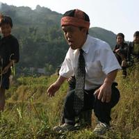 jumping dwarf