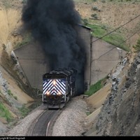 Haha, thank god they&acute;re driving on rails