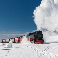Wallpaper - Steam Train In Snow