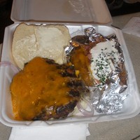 Yo Momma's Burgers ummmmmmm