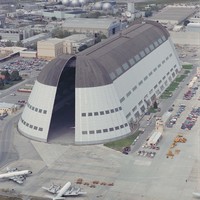 big pic of big hangar..