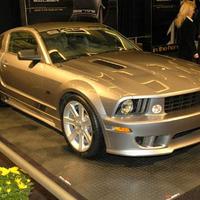 2005 saleen mustang