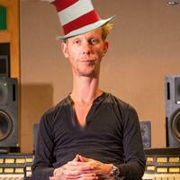 Twat In The Hat