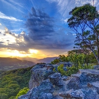 It makes sense that a lot of Australia's rock surfaces were artificially flat.